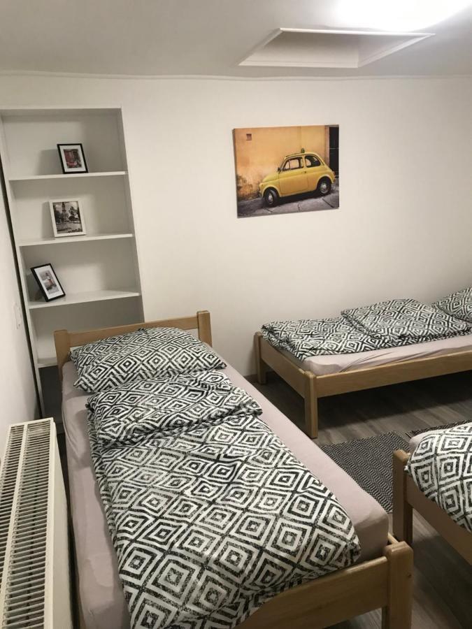 Mora Apartman 2 Kiskunfelegyhaza Ngoại thất bức ảnh