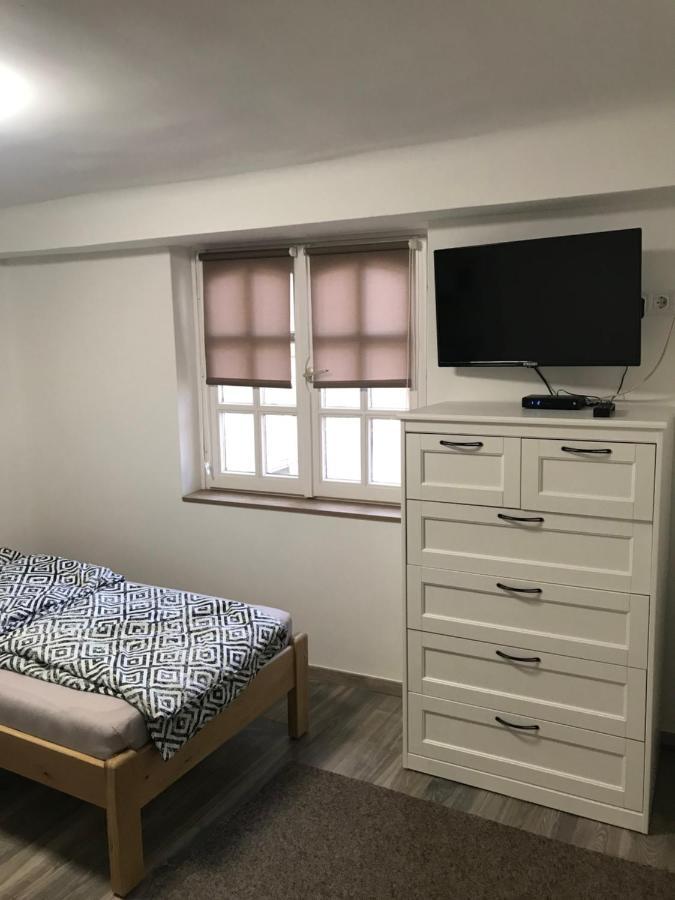 Mora Apartman 2 Kiskunfelegyhaza Ngoại thất bức ảnh