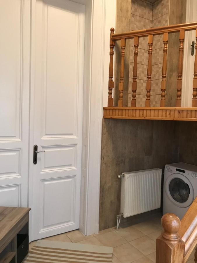 Mora Apartman 2 Kiskunfelegyhaza Ngoại thất bức ảnh